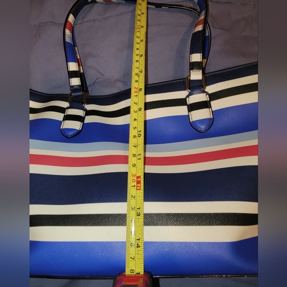 Kate Spade medium tote - Picture 6 of 13